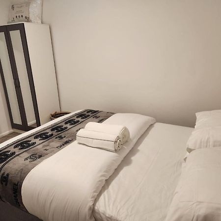 Dmltd Apartment Нортхамптън Екстериор снимка
