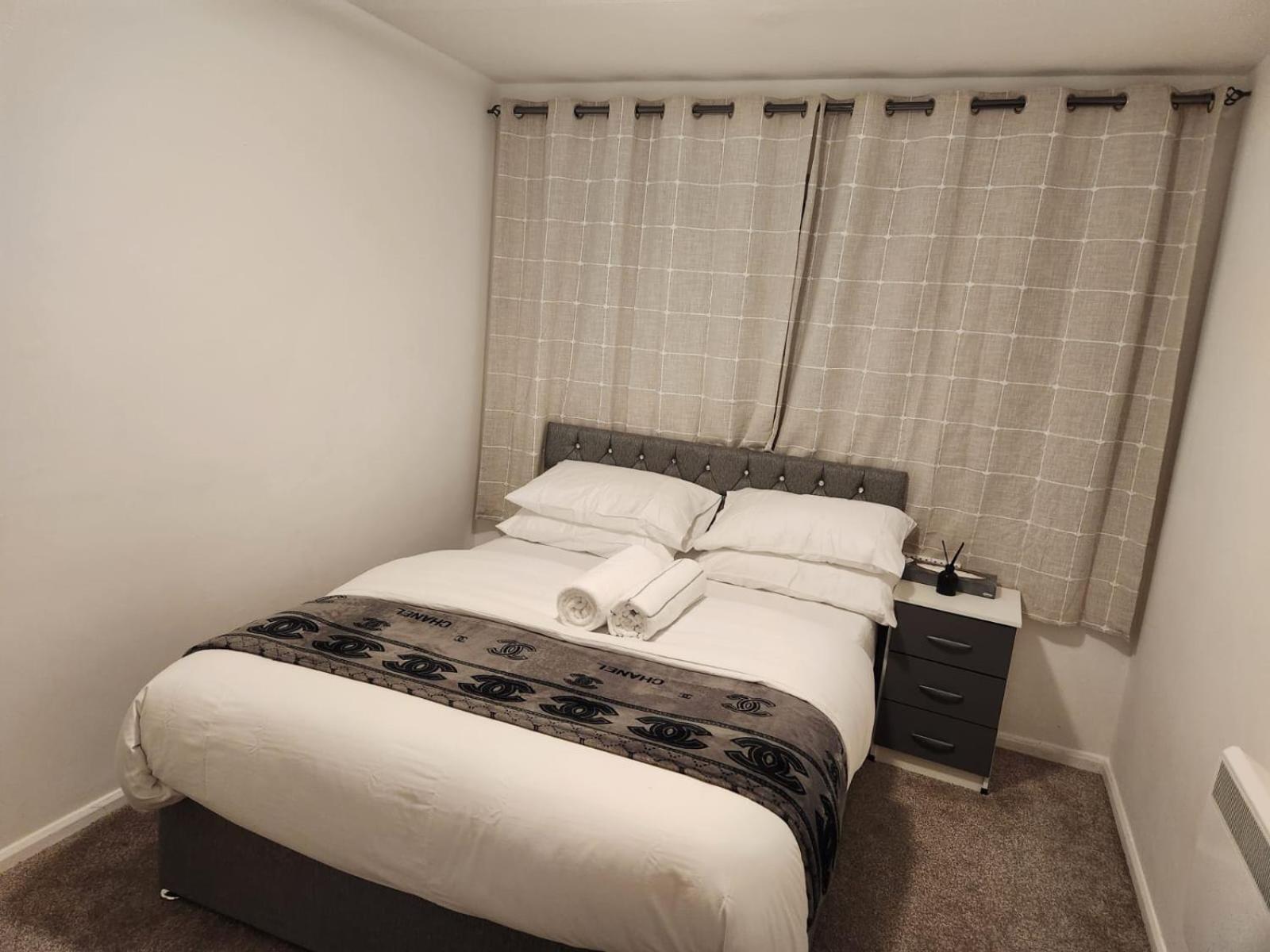 Dmltd Apartment Нортхамптън Екстериор снимка